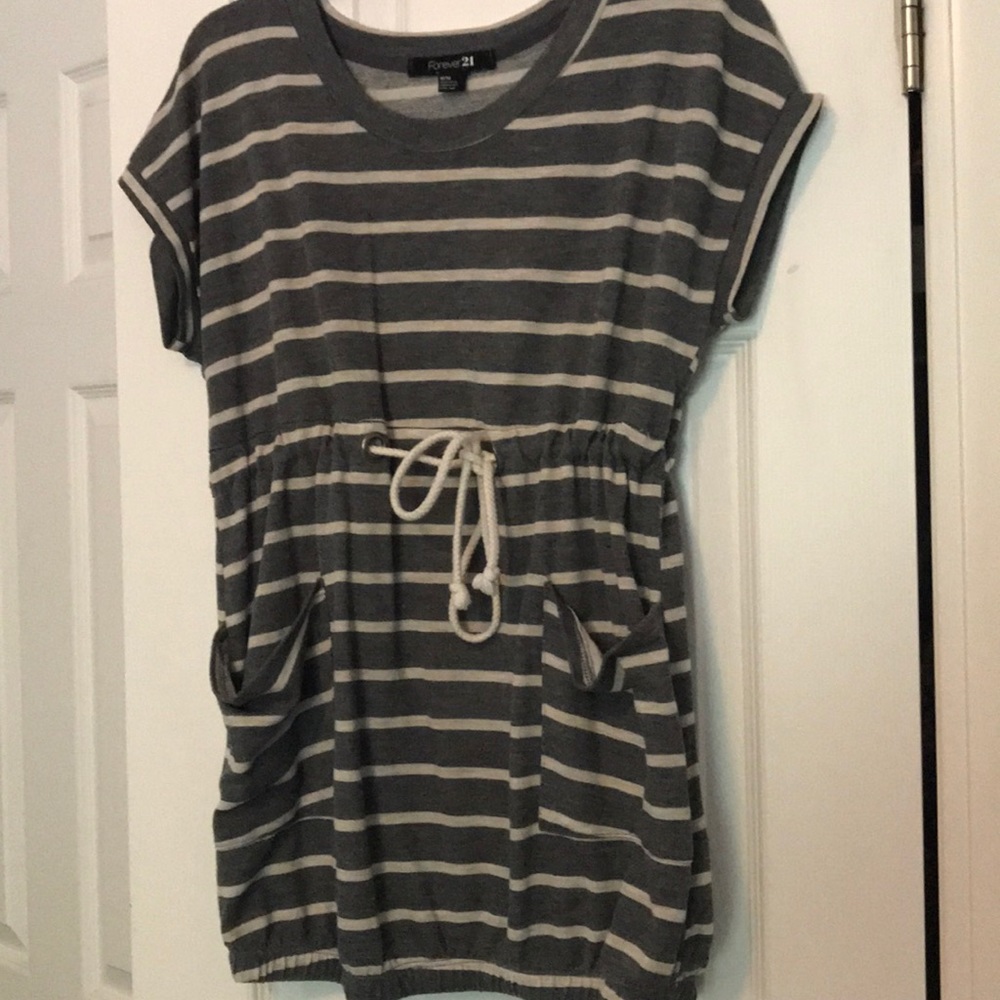 Forever 21 Top!